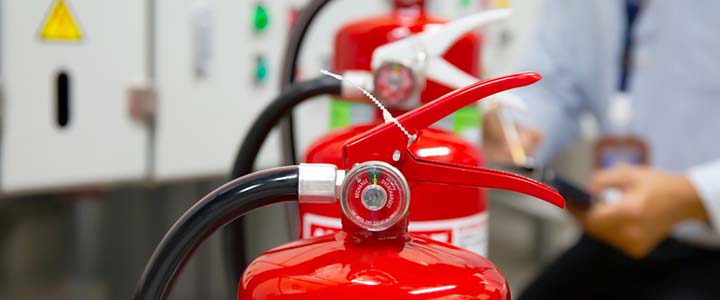 Fire Safety in the Workplace - Fire Extinguishers Fire Safety in the Workplace - Fire Extinguishers